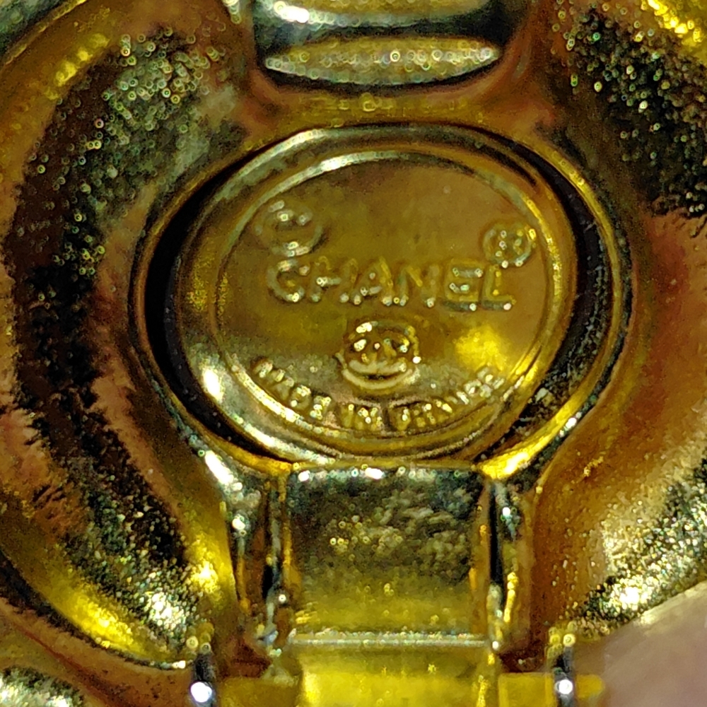 Chanel Vintage Gold plated Red Gripoix Earrings EVC! - Picture 6 of 8
